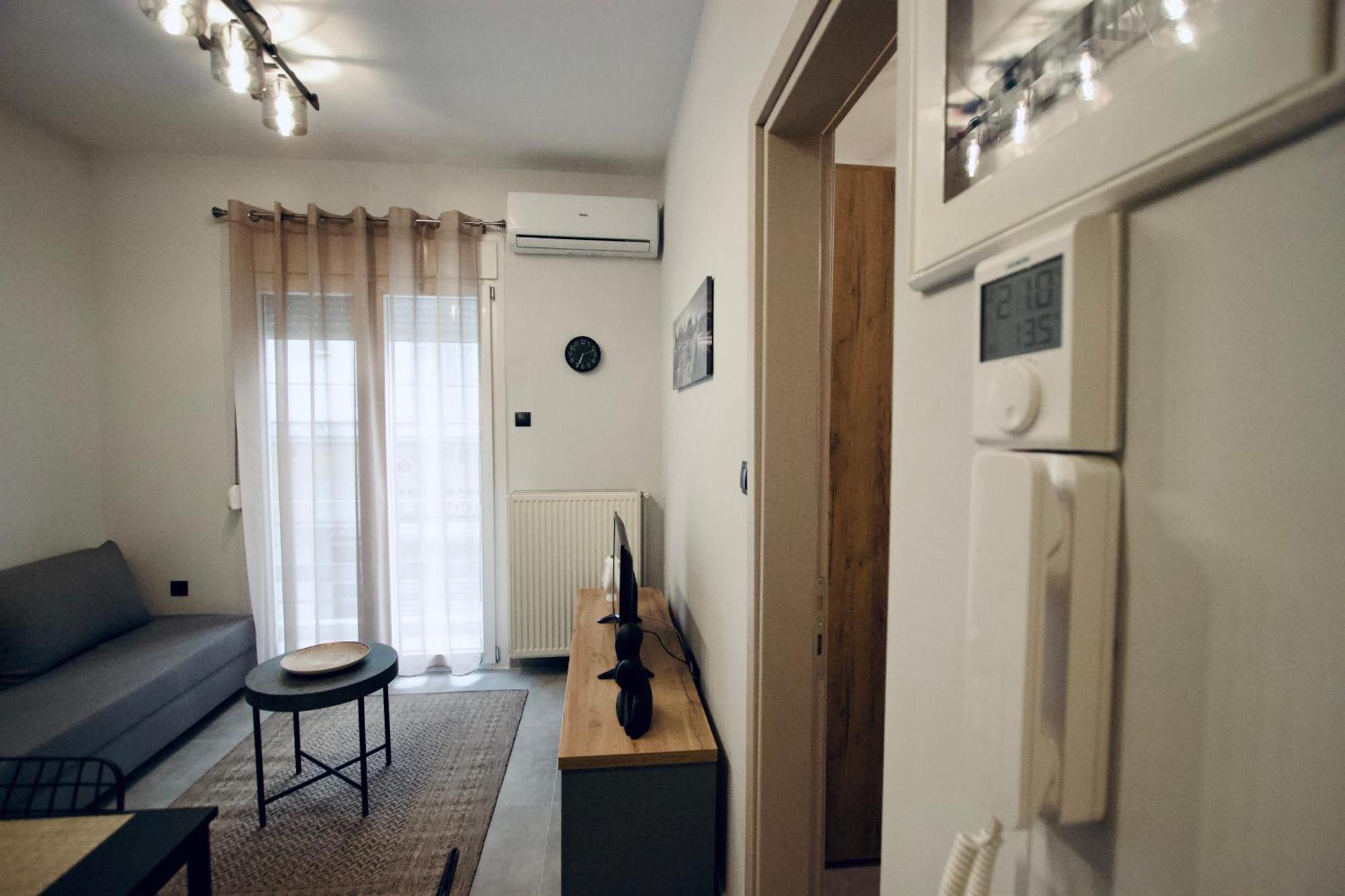 Studio Antigonidon Square テッサロニキ エクステリア 写真